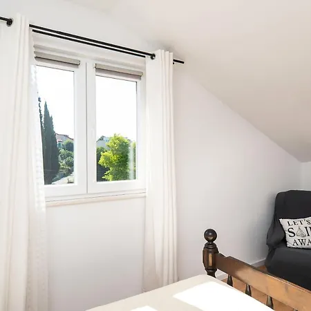 House Bany Holiday home Skradin